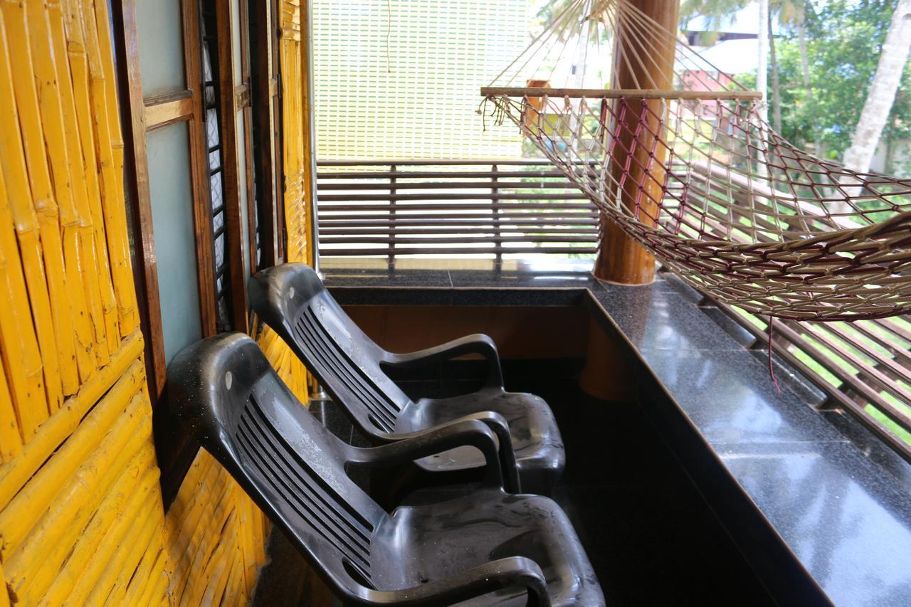 Mummy Bamboo House Hotel Varkala Eksteriør billede